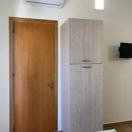 Holiday home Casa Katrin & Casa Brigida *